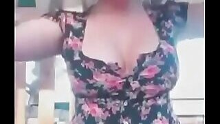 Latina Fat boobs14